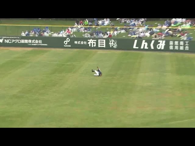 【2回表】連日の活躍!! ファイターズ・大田 今日も見事なスライディングキャッチ!! 2021/8/9 F-G(エキシビションマッチ)
