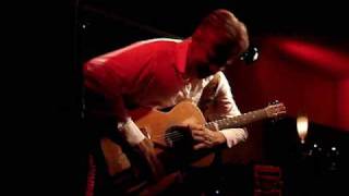 Tommy Emmanuel - Percussion / Mombasa