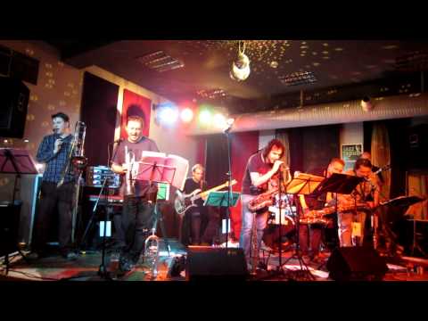 singing ŠAVLE MEČE BIG BAND live at the www.jazzrepublic.cz 2012-04-28 PRAHA