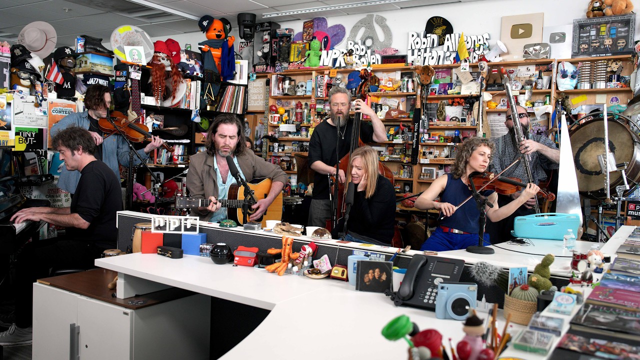 Beth Gibbons — NPR Tiny Desk Concert