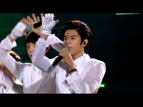 [Fancam]130901 ZE:A Dongjun - 바람의 유령 (Incheon Korean Music Wave 2013)