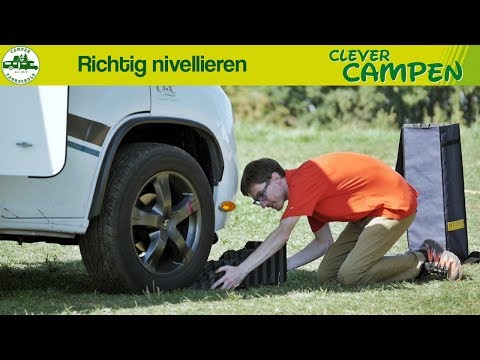 Leveling your motorhome properly: Here's how! - The Camper Driving School | Clever Camping