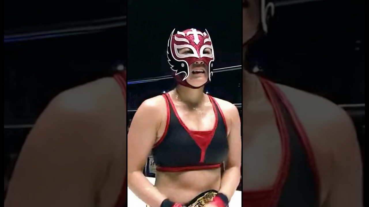 覆面レスラーの素顔は美女！？