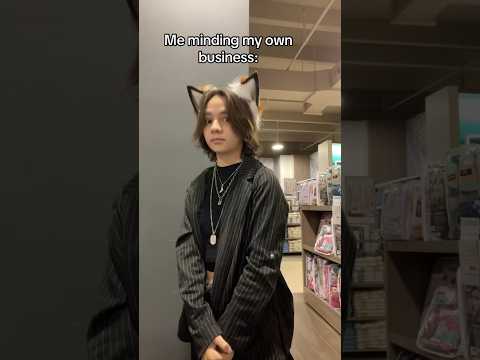 I am now going to BARK AT YOU‼️‼️ #therian #quadrobics #furry #fox (Phenicfox)