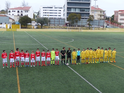 Loures 2004 1 - 3 Benfica 2004  11.02.2017 15:00