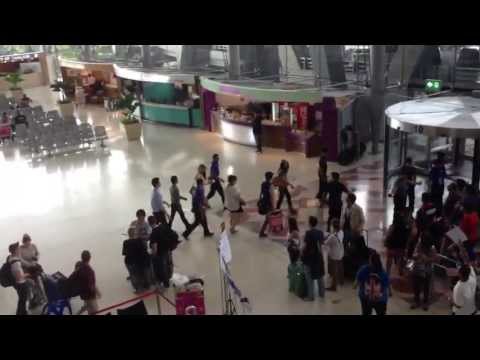 130521 Sooyoung at suvarnabhumi Airport