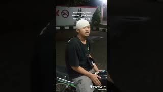 Download lagu story' wa DJ care bebek mp3