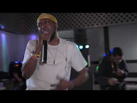 D-M0N3Y x RIQ HAVOC | FRIO (LIVE PERFORMANCE)