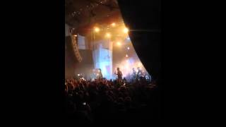 Håkan Hellström när lyktorna tänds och det kommer aldrig va