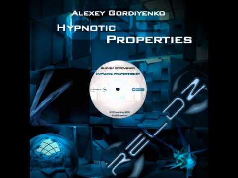 Alexey Gordiyenko - Loading