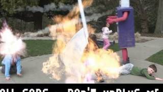 ALL CAPS - Don&#39;t Unplug Me