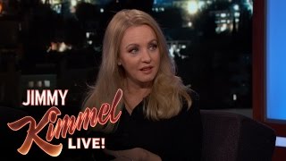 Wendi McLendon-Covey on The Goldbergs video