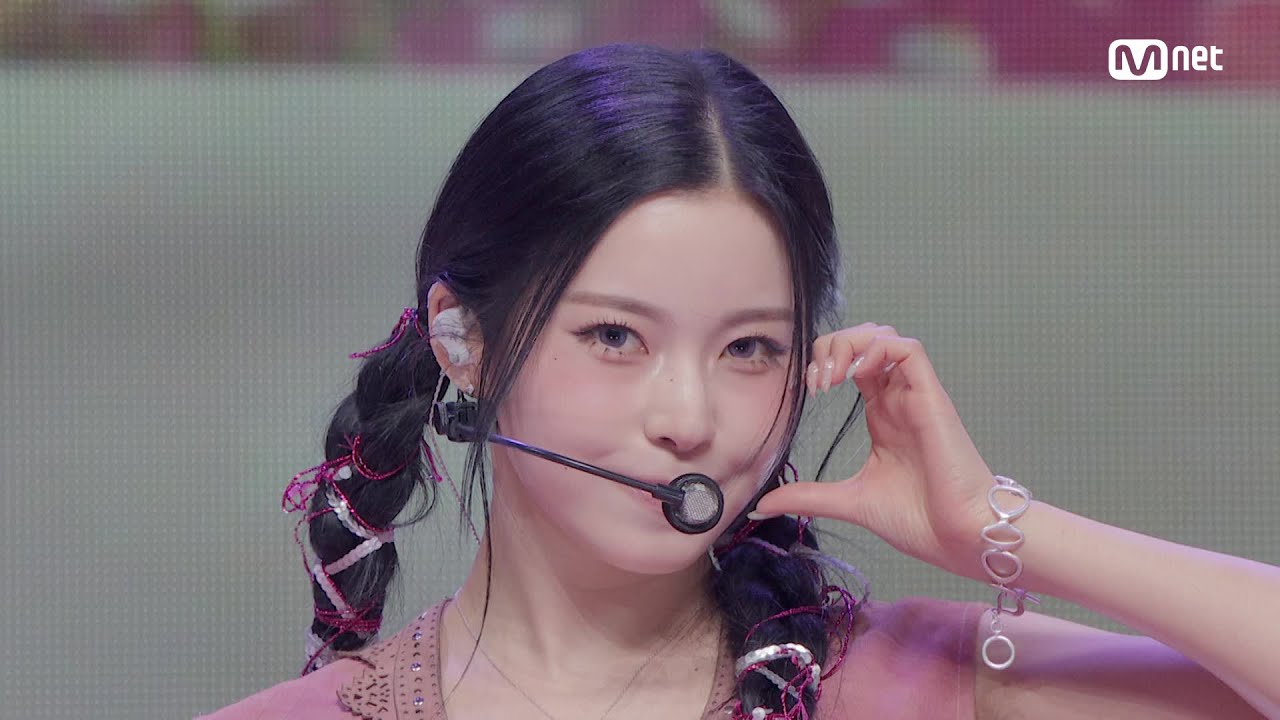 '최초 공개' NMIXX - Crescendo #엠카운트다운 EP.928 | Mnet 260514 방송