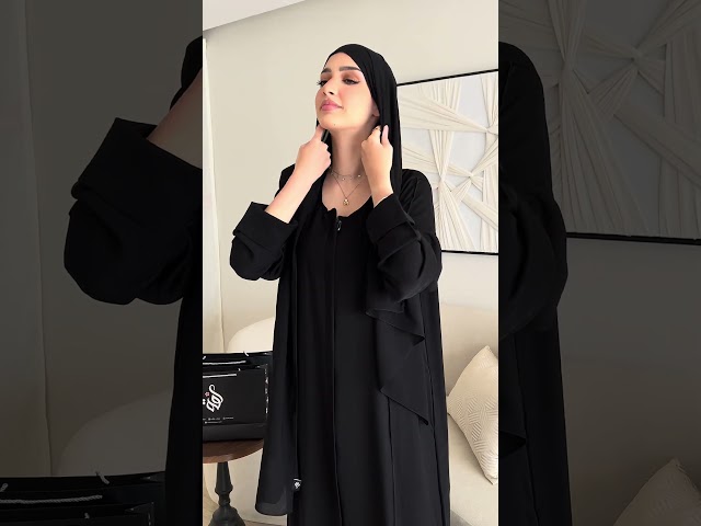 عباية 3 قماش كوري + طرحة ليزر كوري