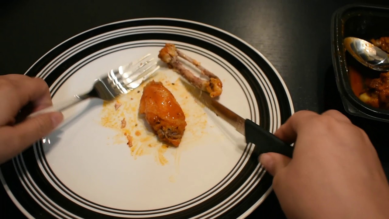Fork and Knife | Eating chicken wings