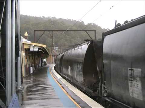 Pacificn National 8184 works 9537 with 48162 and 48128.