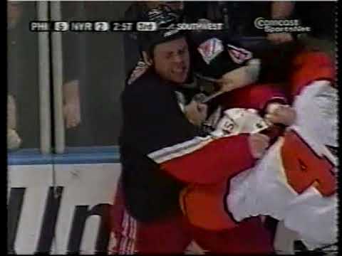 Aaron Ward vs Alexandre Picard & Ryan Hollweg vs Joni Pitkanen & Knuble colides with Shanahan