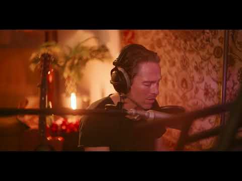 Mark Wilkinson - Time Floats Away (Acoustic Performance)