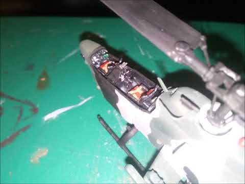 Italeri 1/72 AH1W Supercobra