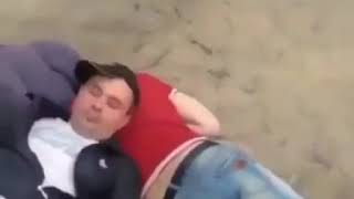 Пьяные жены на рыбалке