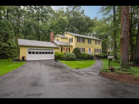 2 Nadine Rd, Acton MA - Anne Marie DeCesar - Tel 978-621-4691
