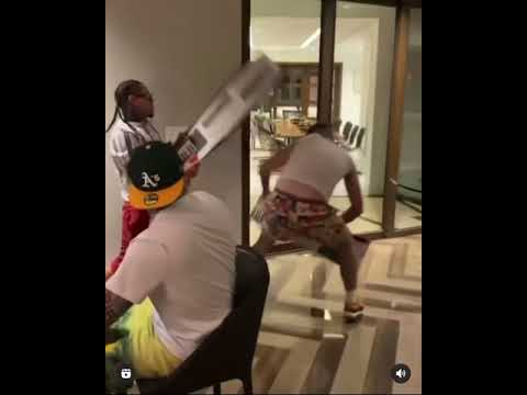 Lary Over Vs Carlos Montesquieu Peliando En El Estudio 🔥🔥