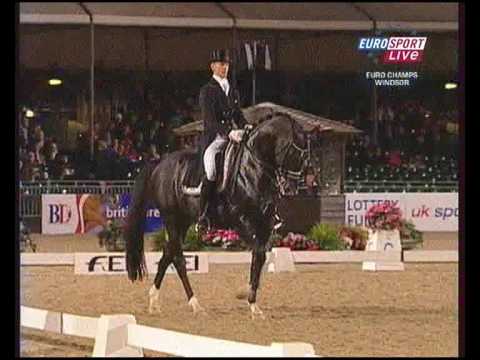 Edward Gal & Moorlands Totilas Kür 90.750% European Championship 2009 UK Windsor