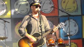 Björn Rosenström 120614 på Liseberg. Sockiplast.  Recension finns på www.skruttmagazine.se