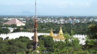 preview picture of video 'Mandalay - view from Mandalay Hill of city, temples & Palace.'