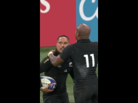 Is this the best cover tackle from RWC 2023? 💥 #Rugby #RWC2023 #Shorts
