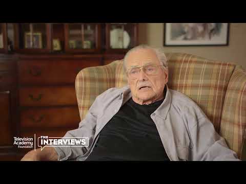 William Daniels on shooting walk and talks on "St. Elsewhere" - TelevisionAcademy.com/Interviews