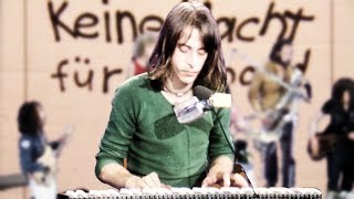 Music video thumbnail preview for Ton Steine Scherben - Wir müssen hier raus - 1973 - Remastered by Ton Steine Scherben