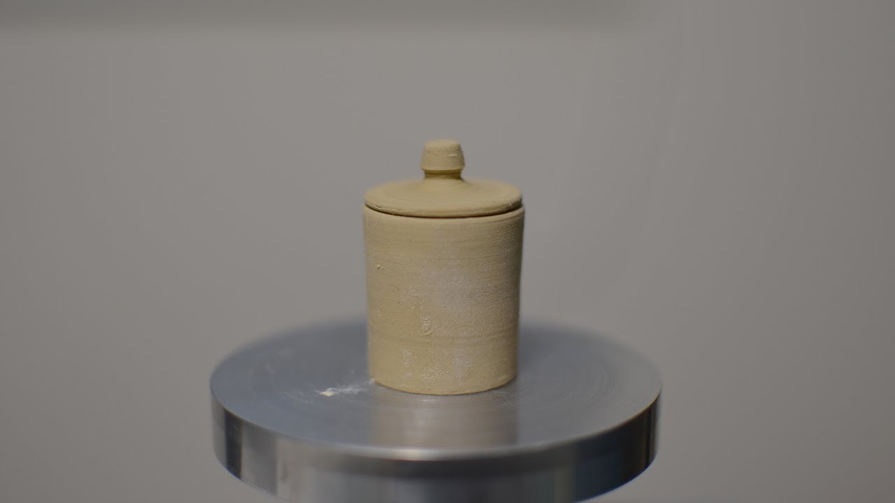 蓋付きの小さな壺の作り方