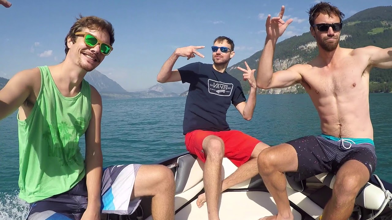 Thrill in the exhilarating adventure of surfskiing on Lake Thun.