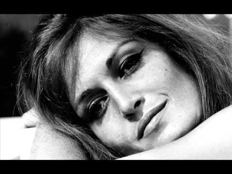 Dalida - "Per non vivere soli" (Pour ne pas vivre seule)