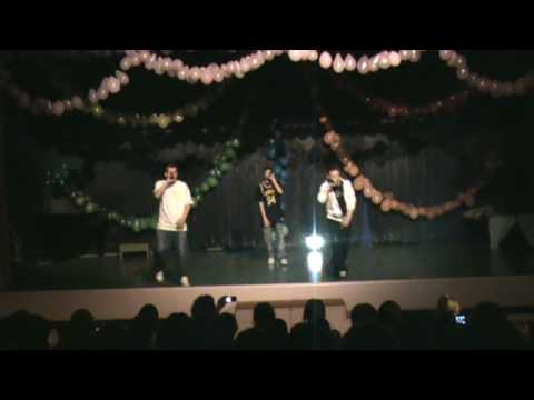 2IB & OPTY-Trojka Je Stigla (Live)