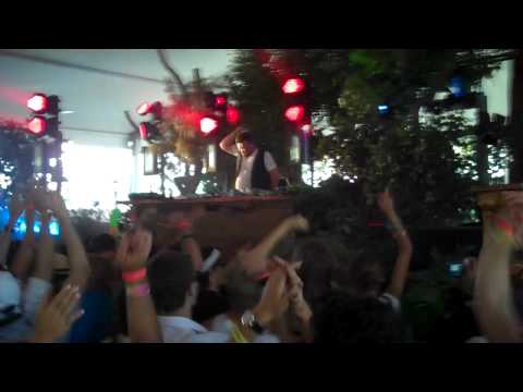 Reboot @Electric Zoo NYC 9/4/10 part 1