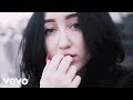 Noah Cyrus - Again (Official Music Video) ft. XXXTENTACION