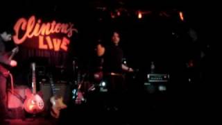 Eloha from The Sevenate sings Whole Lotta Love Jam with Zoltan.mpg