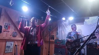 They Might Be Giants - Robot Parade [live at Daryl&#39;s House 12-30-18]