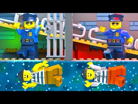 LEGO Prison Break - Underwater Tunnel Escape