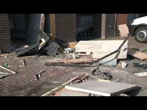 Ramkraak met shovel Steenwijk