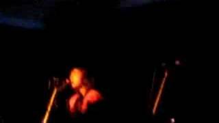 Kisschasy - This Bed (live)