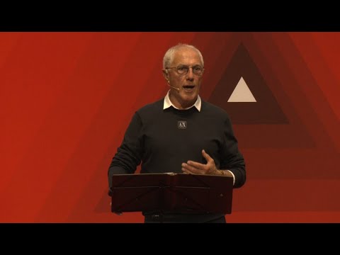 Inneren Halt finden? - Wie das Theater helfen kann. | Franz Braun | TEDxBolzano