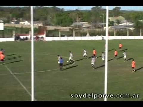 Berazategui 1  El Porvenir 1  Gol del Porve