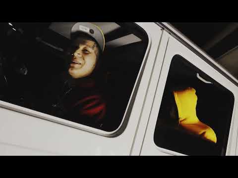 Section 8 Baby - Bails & Lobster Tails (feat. Dudadamthang)