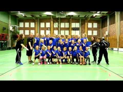Häljarps SK F8 kör sin ramsa 2016-09-28