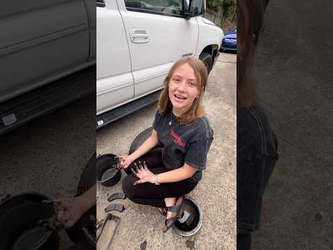 If chuck can’t get it you’re not gonna get it 😂 #truck #gringa #car #cars #mechanic #shorts