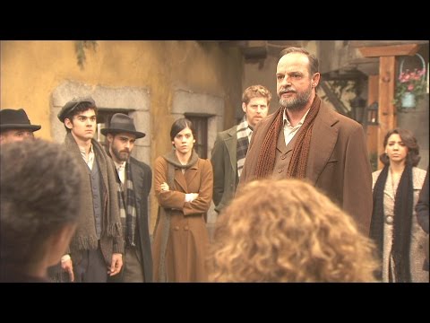 Avance Puente Viejo C1272 - Raimundo da un discurso ante la mirada de las autoridades