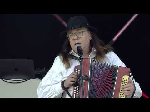 Grupas LAIMAS MUZYKANTI koncerts 04.05.2024. Rātslaukums